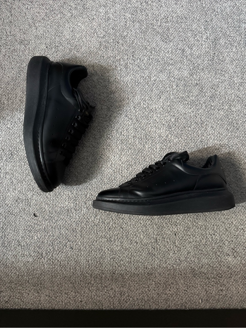 Alexander McQueen Men's Oversized Sneaker - Men’s Size 10 (43)